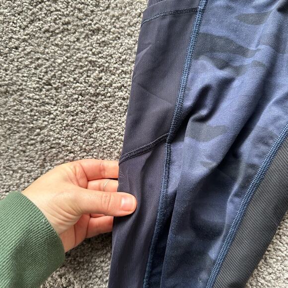 Lululemon Seek the Heat Crop Leggings - Picture 4 of 9